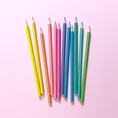 crayon de bois de couleur pastel pour enfant, prix abordable. Créer par Maped distribué par PICO / children's pastel colored wooden pencil, affordable price. Created by Maped distributed by PICO