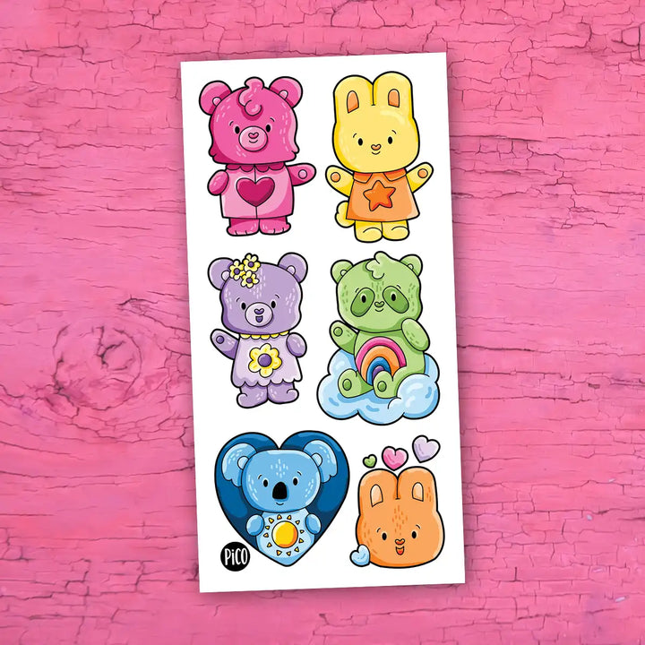 Tatouages d’animaux câlins incluant oursons, lapins, koala et panda